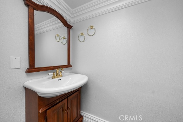 Detail Gallery Image 50 of 75 For 5291 Valinda Ave, Rancho Cucamonga,  CA 91737 - 5 Beds | 3/2 Baths