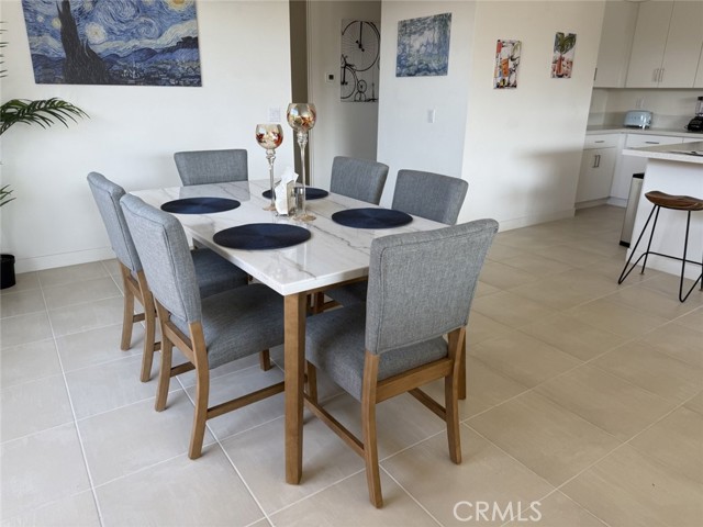Detail Gallery Image 16 of 33 For 3345 Ambassador Dr, Palm Springs,  CA 92262 - 3 Beds | 2/1 Baths