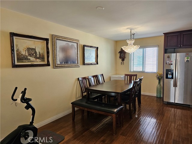 Detail Gallery Image 15 of 69 For 1711 Grismer Ave #52,  Burbank,  CA 91504 - 3 Beds | 3 Baths