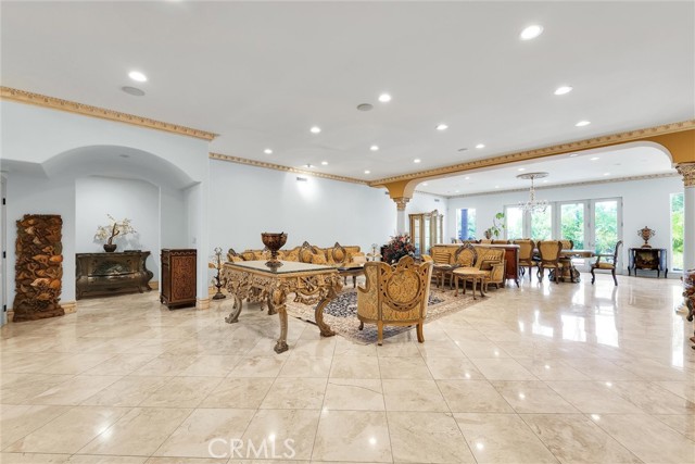 22349 Dolorosa Street, Woodland Hills CA: https://media.crmls.org/medias/6b93537d-4332-43a5-97ac-9d10afeab962.jpg