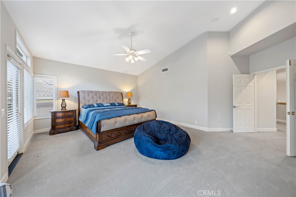 MLS #OC25182764 image #47