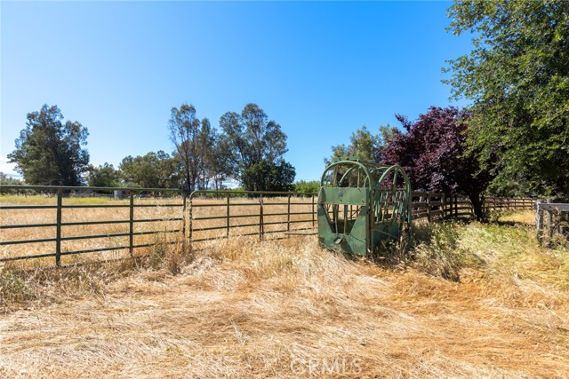 6197 County Road 4, Orland CA: https://media.crmls.org/medias/6b95e822-0ee9-4a6b-b9ab-fde456b311af.jpg