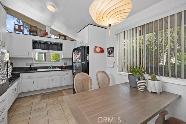 Detail Gallery Image 7 of 25 For 694 Avenida Sevilla #B,  Laguna Woods,  CA 92637 - 2 Beds | 1 Baths