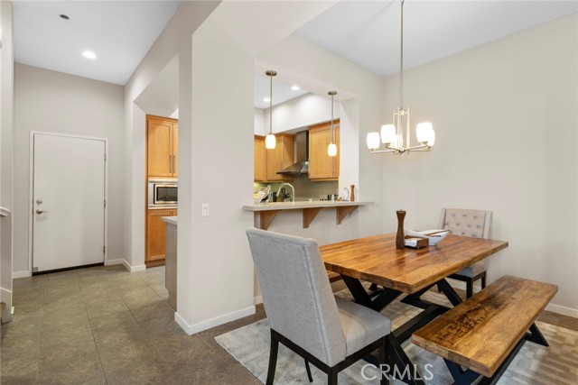 6b97ac9a 8aef 471a A998 7cead1b6b0c9