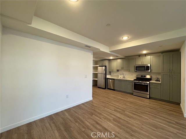 Detail Gallery Image 9 of 17 For 1025 S Berendo St #304,  Los Angeles,  CA 90006 - 0 Beds | 1 Baths