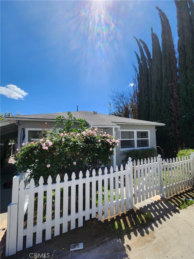 1/2 Whipple Street
