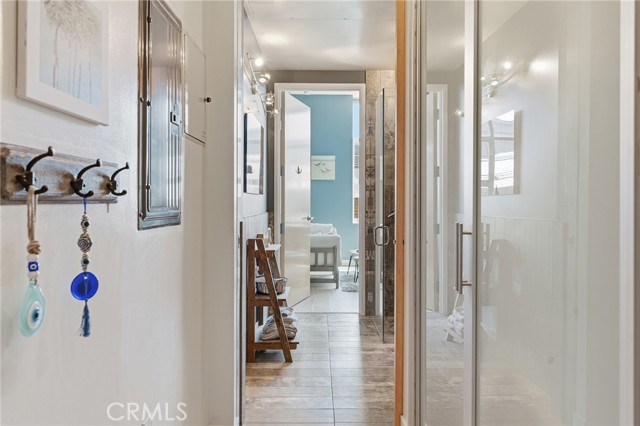 Detail Gallery Image 7 of 42 For 4080 Glencoe Ave #222,  Marina Del Rey,  CA 90292 - 2 Beds | 2 Baths