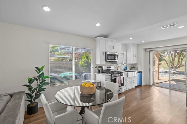 Detail Gallery Image 6 of 30 For 23020 Mansfield Ln, Moreno Valley,  CA 92557 - 3 Beds | 2 Baths