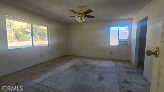 1438 Val Vista, Pomona CA: https://media.crmls.org/medias/6b9b1c75-d680-4f05-962d-d2f5204eaaf2.jpg