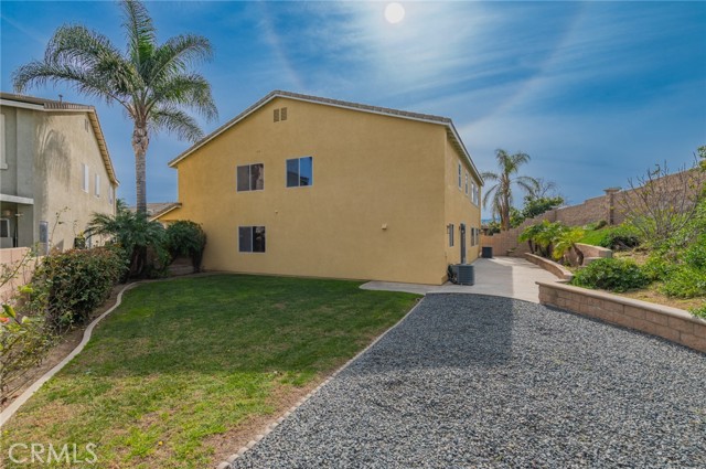 Detail Gallery Image 34 of 38 For 6221 Ruby Crest Way, Jurupa Valley,  CA 91752 - 4 Beds | 3 Baths