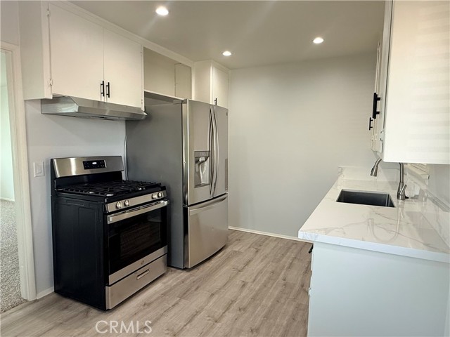 Detail Gallery Image 6 of 17 For 846 E Almond, Brea,  CA 92821 - 3 Beds | 1 Baths