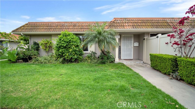 Detail Gallery Image 2 of 33 For 23422 via San Martine, Aliso Viejo,  CA 92656 - 3 Beds | 2 Baths