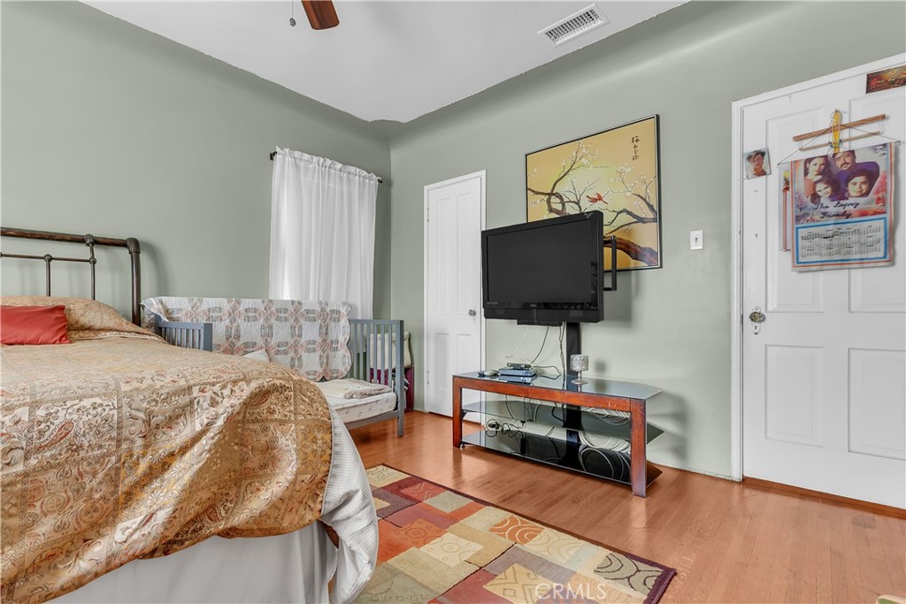 MLS #DW25254509 image #22