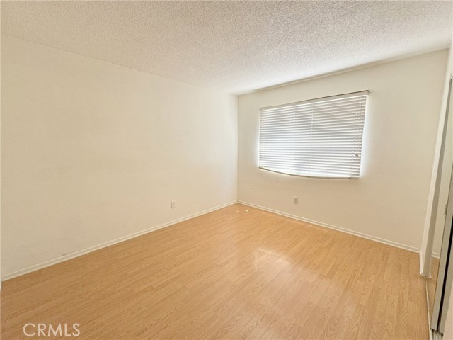 305 Orchid Lane, Pomona CA: https://media.crmls.org/medias/6b9ecfee-0187-4a77-9149-9b0757800fa0.jpg