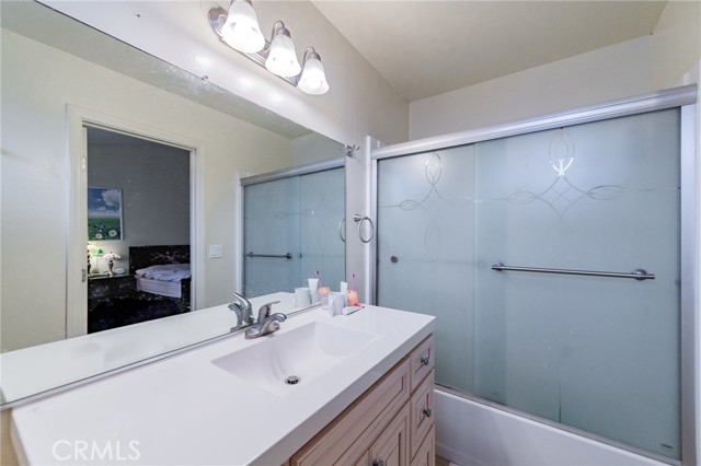 Detail Gallery Image 16 of 28 For 13636 Ramona, Baldwin Park,  CA 91706 - 2 Beds | 2/1 Baths