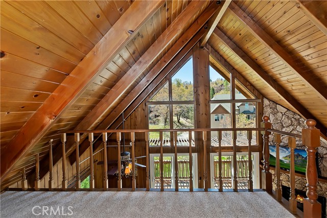 Detail Gallery Image 24 of 53 For 28193 Grenoble Ln, Lake Arrowhead,  CA 92352 - 3 Beds | 2 Baths