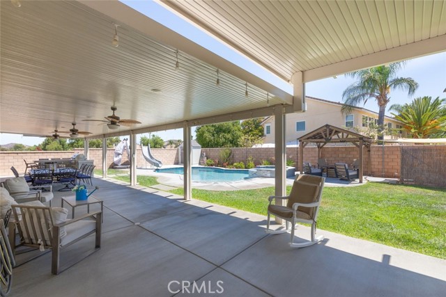 32762 Forgecroft Street, Menifee CA: https://media.crmls.org/medias/6ba079c6-f93d-4648-875d-d62970872ed3.jpg
