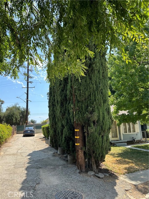 Detail Gallery Image 3 of 6 For 1413 Ozmun Ct, South Pasadena,  CA 91030 - 2 Beds | 1 Baths