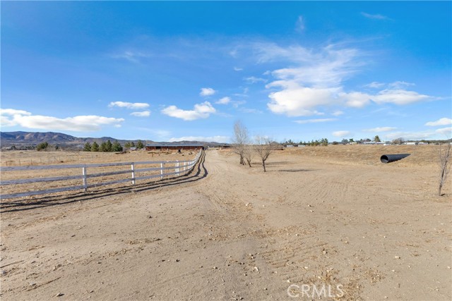 Detail Gallery Image 36 of 61 For 42815 El Campo Rd, Anza,  CA 92539 - 3 Beds | 3 Baths