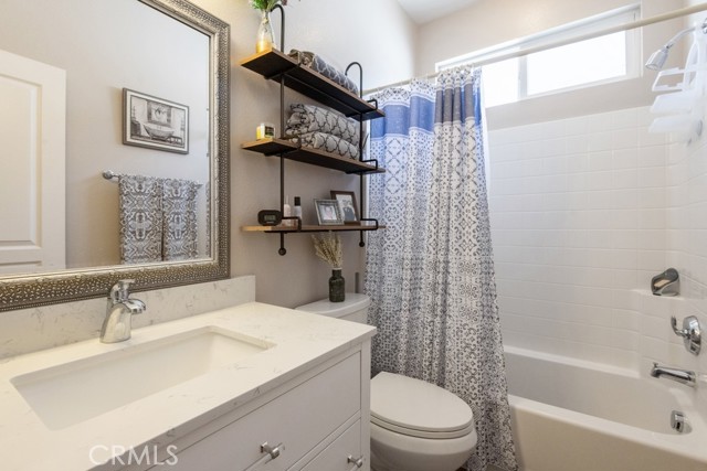 1564 Four Seasons Circle, Beaumont CA: https://media.crmls.org/medias/6ba2860a-5845-4d2f-8062-a75d95ba8a4f.jpg
