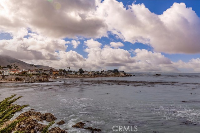 125 Park Place, Pismo Beach CA: https://media.crmls.org/medias/6ba3c505-09ca-4f2a-a094-553950eb8113.jpg