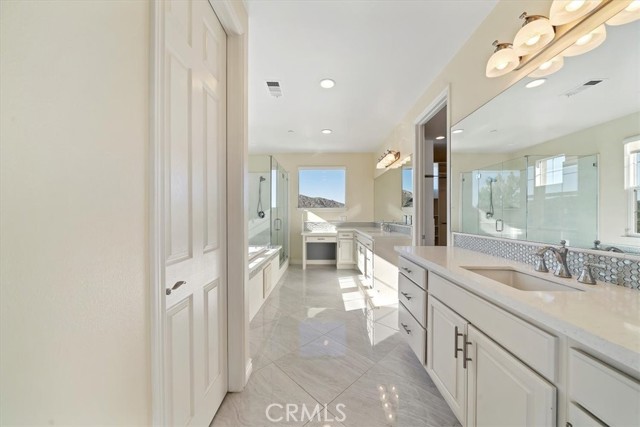 Detail Gallery Image 46 of 61 For 3094 Crystal Ridge Ln, Colton,  CA 92324 - 5 Beds | 5/1 Baths