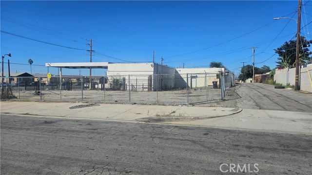 11034 S Western Avenue, Los Angeles, California 90047, ,Commercial Sale,For Sale,11034 S Western Avenue,CRSR23192001