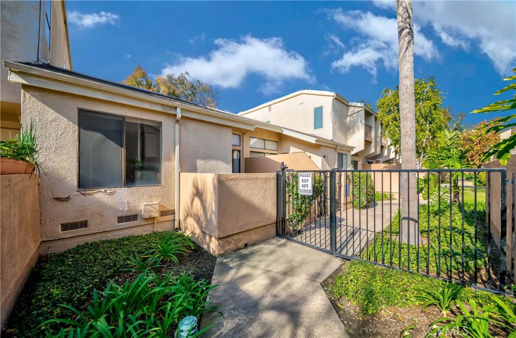 1520 Windsor Lane #190