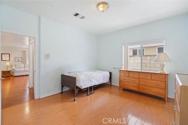 5939 N Vista Street, San Gabriel CA: https://media.crmls.org/medias/6ba584e3-a53c-42d4-ac4e-54dd02aaacd2.jpg