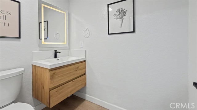 Detail Gallery Image 9 of 11 For 1840 Camberley #206,  Hacienda Heights,  CA 91745 - 2 Beds | 2 Baths