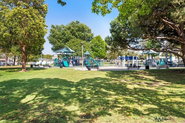 2203 Bataan Road, Redondo Beach, California 90278, 4 Bedrooms Bedrooms, ,2 BathroomsBathrooms,Residential,Sold,Bataan,SB22104132