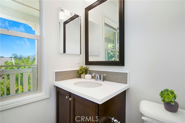 112 Cerrero Court, Rancho Mission Viejo CA: https://media.crmls.org/medias/6baaaa47-d90b-4e70-99e7-034e6c82ce4c.jpg