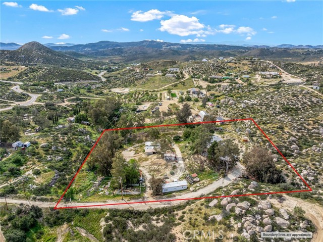 Detail Gallery Image 31 of 35 For 43870 Wilson Valley, Hemet,  CA 92544 - 3 Beds | 2 Baths