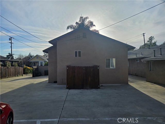 Detail Gallery Image 13 of 14 For 964 Cypress, Pasadena,  CA 91103 - 3 Beds | 2 Baths