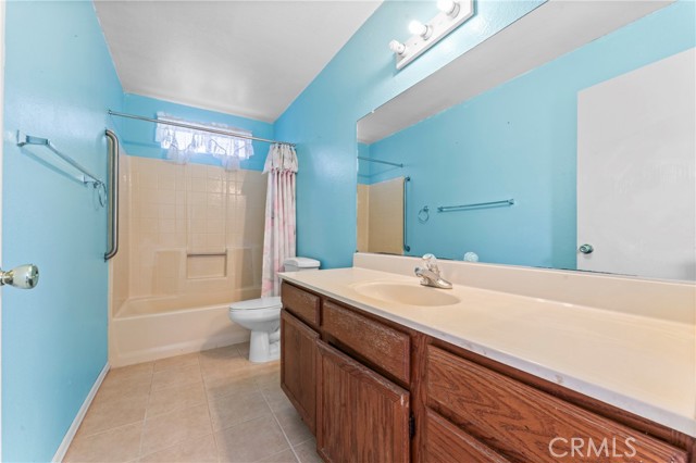 Detail Gallery Image 18 of 27 For 43754 Ponderosa St, Lancaster,  CA 93535 - 3 Beds | 2 Baths