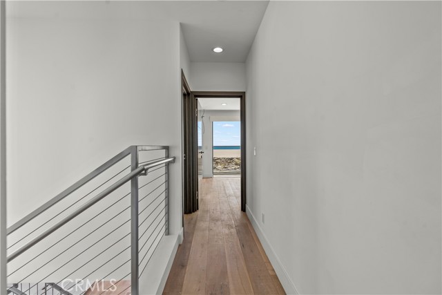 Detail Gallery Image 25 of 37 For 816 W Oceanfront, Newport Beach,  CA 92661 - 5 Beds | 6 Baths