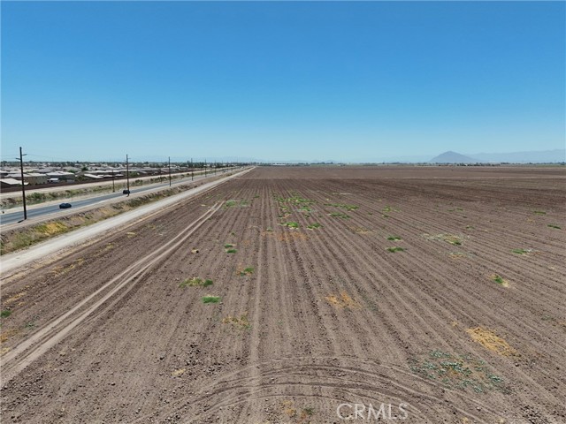 125 Wienert Road, Imperial CA: https://media.crmls.org/medias/6bae1a0c-84eb-47c6-b381-2d2be548269a.jpg