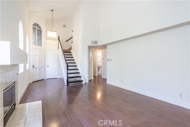 Detail Gallery Image 34 of 34 For 9155 Noble, North Hills,  CA 91343 - 4 Beds | 3 Baths