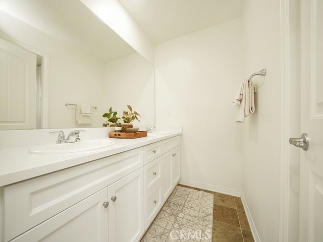 Detail Gallery Image 30 of 38 For 3273 E Mt Rainier Dr, Ontario,  CA 91762 - 3 Beds | 2/1 Baths