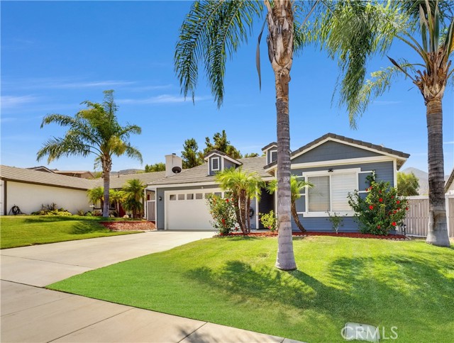 Detail Gallery Image 1 of 28 For 13385 Knollwood Dr, Corona,  CA 92883 - 3 Beds | 2 Baths