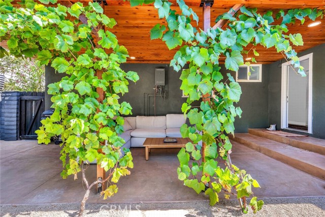 Detail Gallery Image 39 of 44 For 7451 Midfield Ave, Los Angeles,  CA 90045 - 3 Beds | 2 Baths