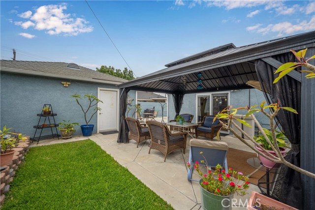 13622 Benfield Avenue, Norwalk CA: https://media.crmls.org/medias/6baf61aa-2e9e-4fc1-83e2-8eee7d634f9b.jpg