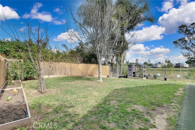 Detail Gallery Image 35 of 43 For 5970 Avenue Juan Bautista, Jurupa Valley,  CA 92509 - 4 Beds | 2 Baths