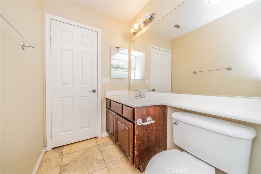 MLS #OC25055546 image #25