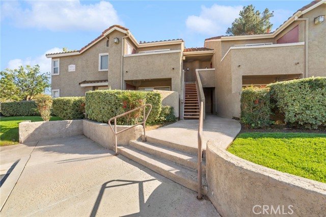 Detail Gallery Image 8 of 32 For 200 E Alessandro #103,  Riverside,  CA 92508 - 2 Beds | 2 Baths