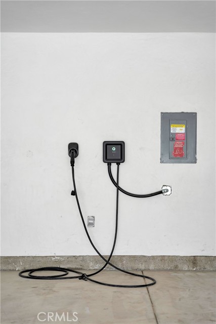 Detail Gallery Image 9 of 18 For 1351 1/2 Seward, Los Angeles,  CA 90028 - 2 Beds | 2 Baths