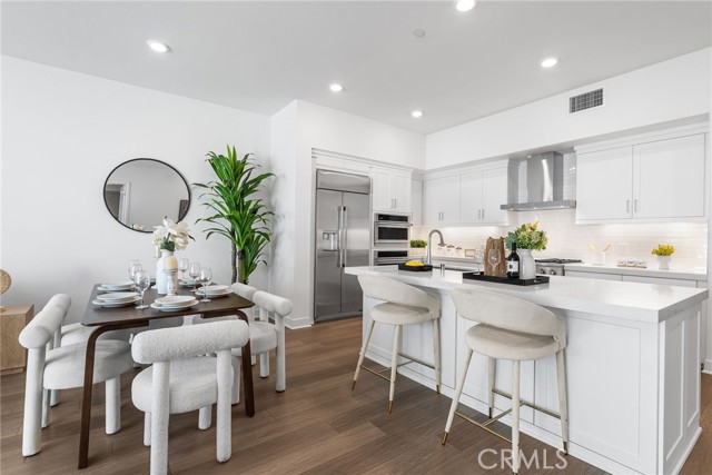 Detail Gallery Image 4 of 36 For 1702 Rivington, Irvine,  CA 92612 - 1 Beds | 2 Baths