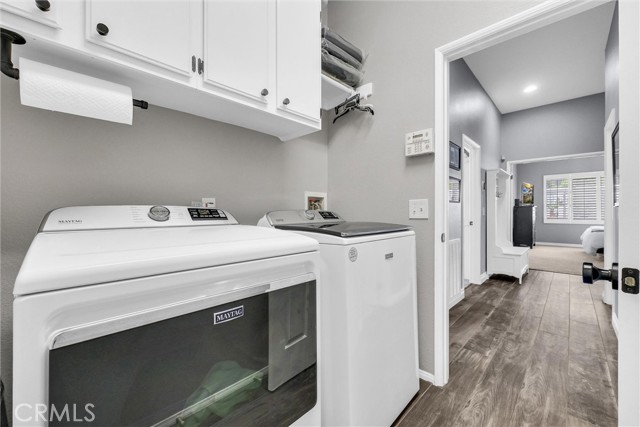 5520 Meadowbrook Court, Rancho Cucamonga CA: https://media.crmls.org/medias/6bb3b161-5284-4fed-9e3c-46e5a29efc1a.jpg