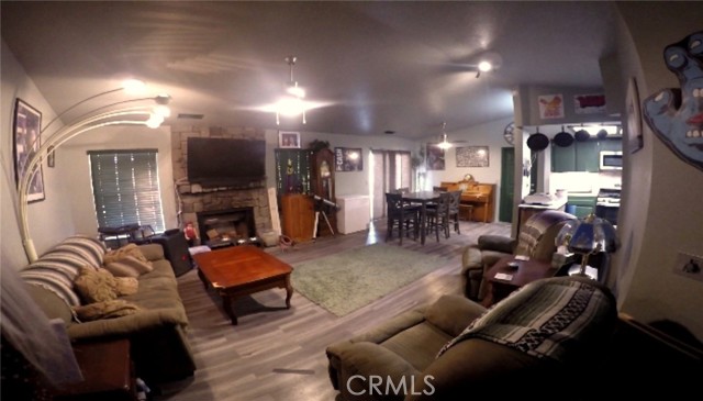 14934 Autumn Lane, Helendale, California 92342, 3 Bedrooms Bedrooms, ,2 BathroomsBathrooms,Residential,For Sale,14934 Autumn Lane,CRCV25146235