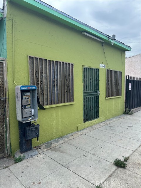 10726 Juniper Street, Los Angeles, CA, 90059 10726 Juniper Street, Los Angeles, CA, 90059